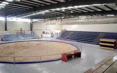 Grada fija/desmontable, grada telescópica y grada abatible de Decan Sports Equipment